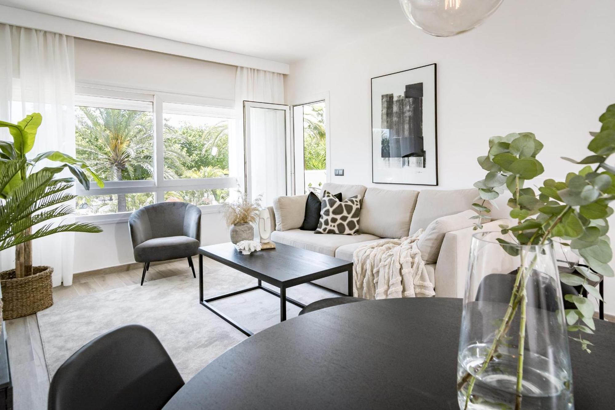 Appartamento Pr - Stunning Flat Front Line Puerto Banus